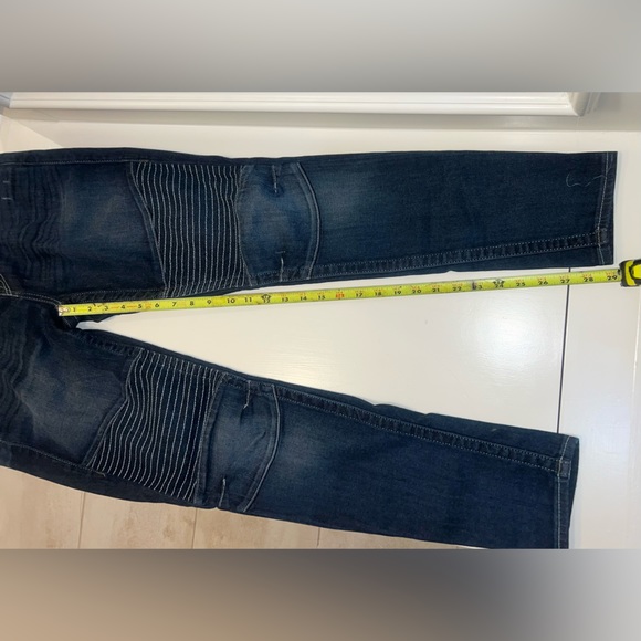 True Religion Skinny Jeans - Picture 2 of 9